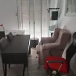 Habitación privada Tarragona con cocina salón y terraza piso compartido