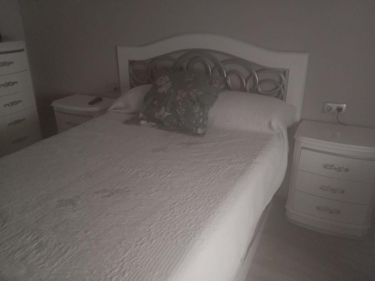 Habitación Privada Con Cocina Salón Y Terraza Piso Compartido Apartamento Tarragona