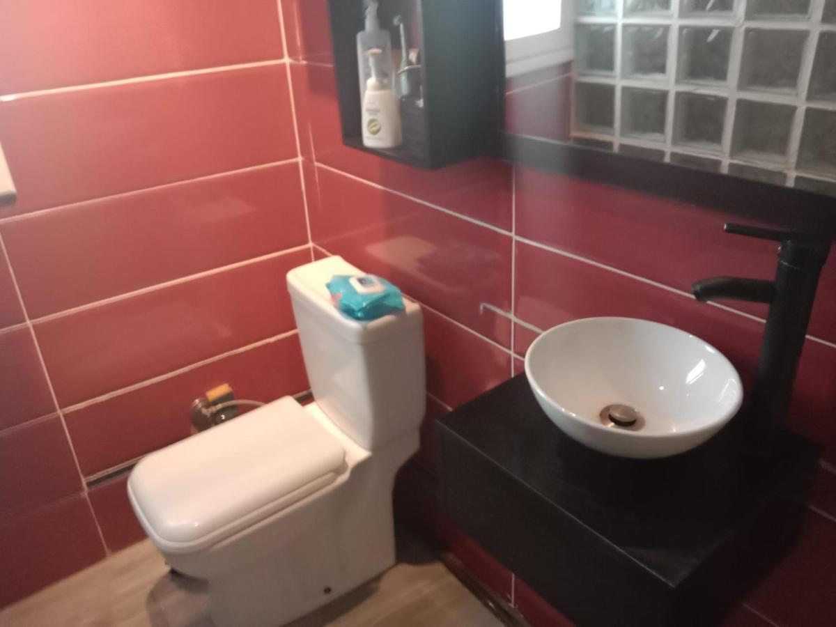 Apartamento Habitación Privada Con Cocina Salón Y Terraza Piso Compartido *