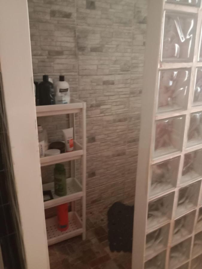 Habitación Privada Con Cocina Salón Y Terraza Piso Compartido Apartamento *