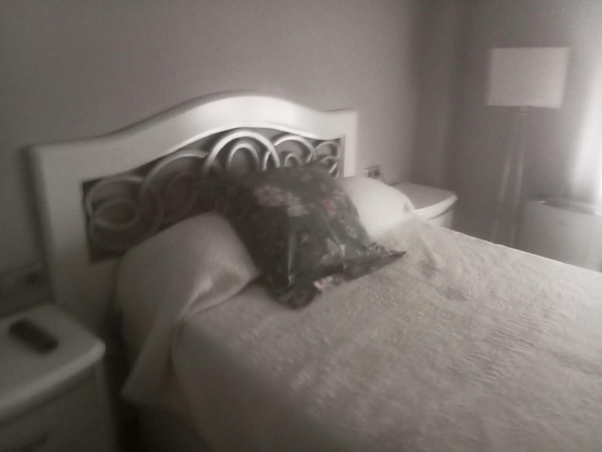 Privada Con Cocina Salon Y Terraza Piso Compartido Apartment *